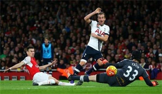 对阵东道主 对阵东道主