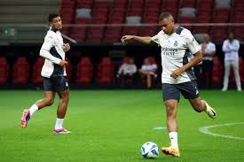 員結構和目 員結構和目